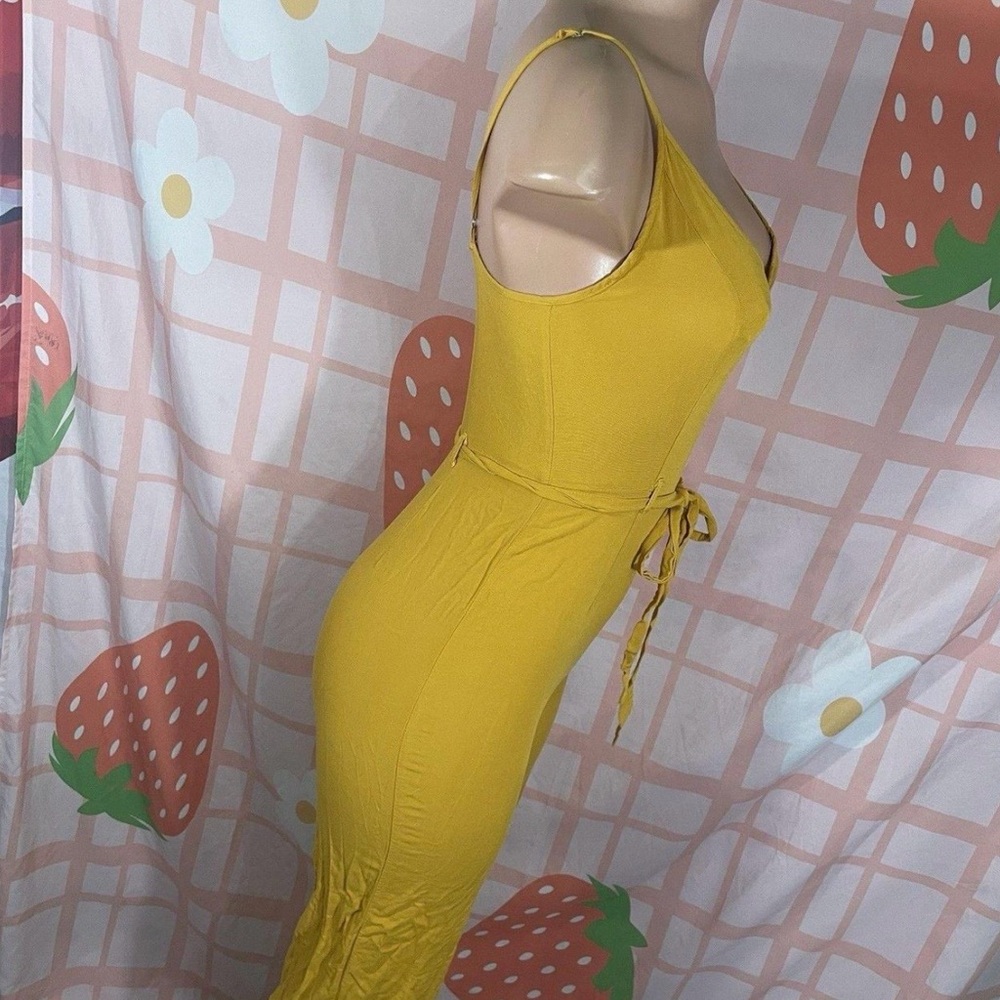 Yellow Sleeveless Jumpsuit with Tie Waist - Picture 5 of 7